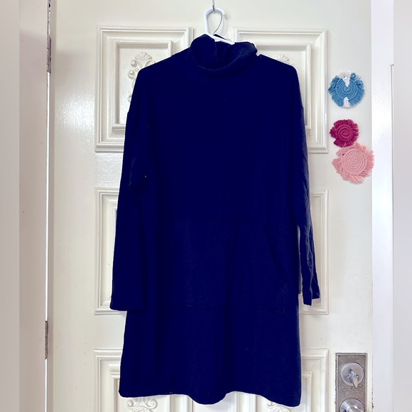 CHIC & SOFT, Long Sleeves Turtleneck Sweatshirt w/Hoodie Pockets Tunic Dress - Picture 10 of 16